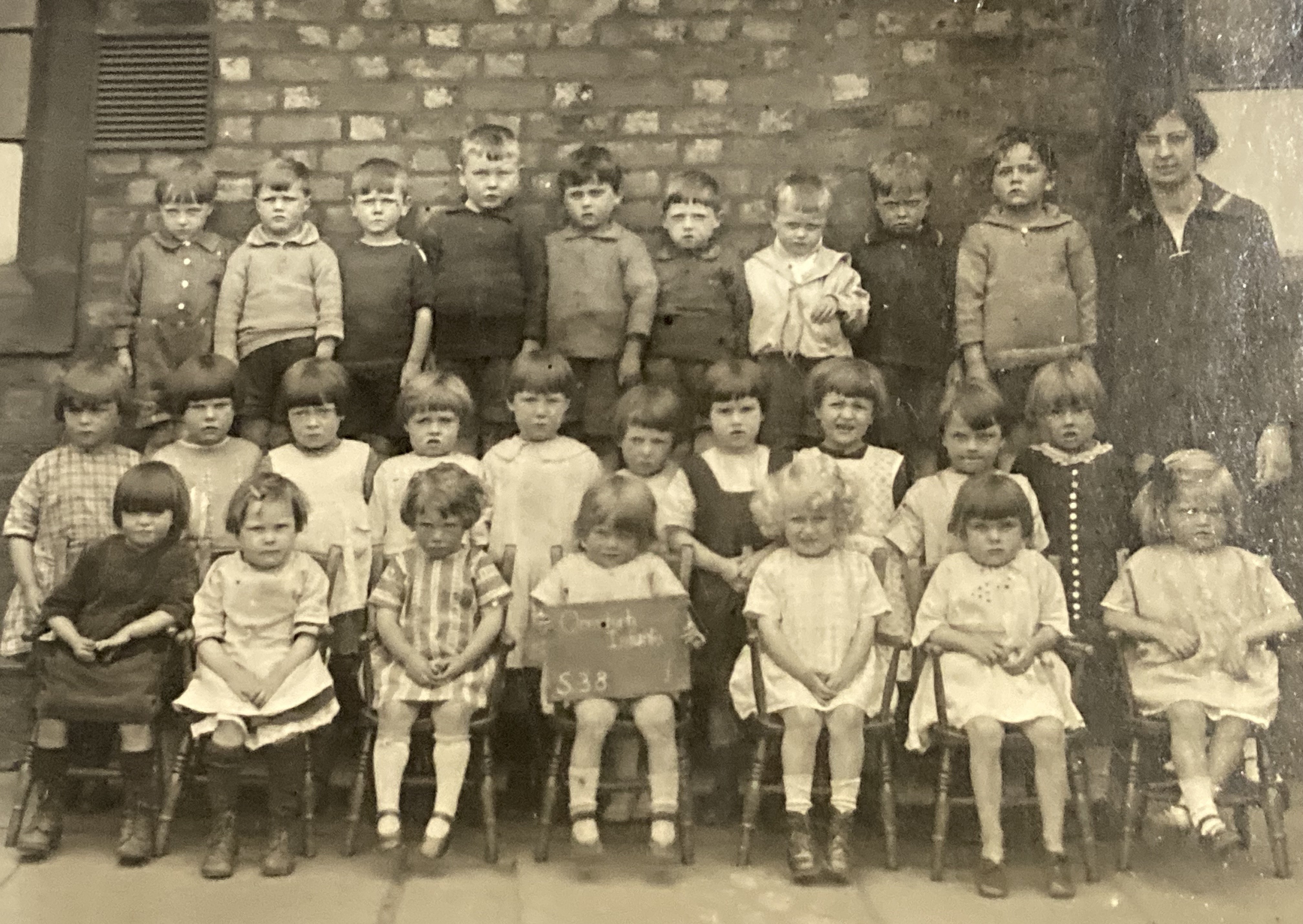 Derby_Street_School_Delia_Sholicar_teacher.jpg