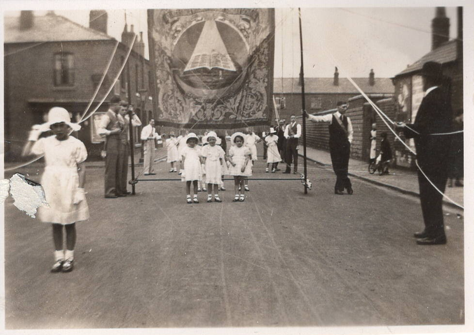Sunday School Walks 1920s 2