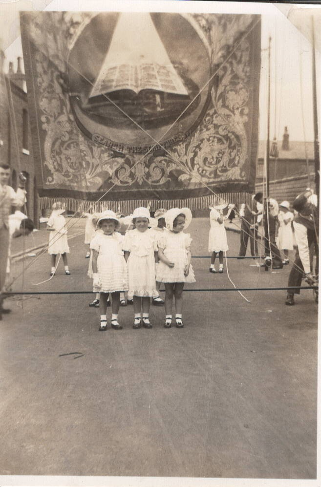 Sunday School Walks 1920s 3
